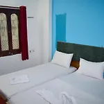 Sandhya Guest House Varanasi Near Ganga River