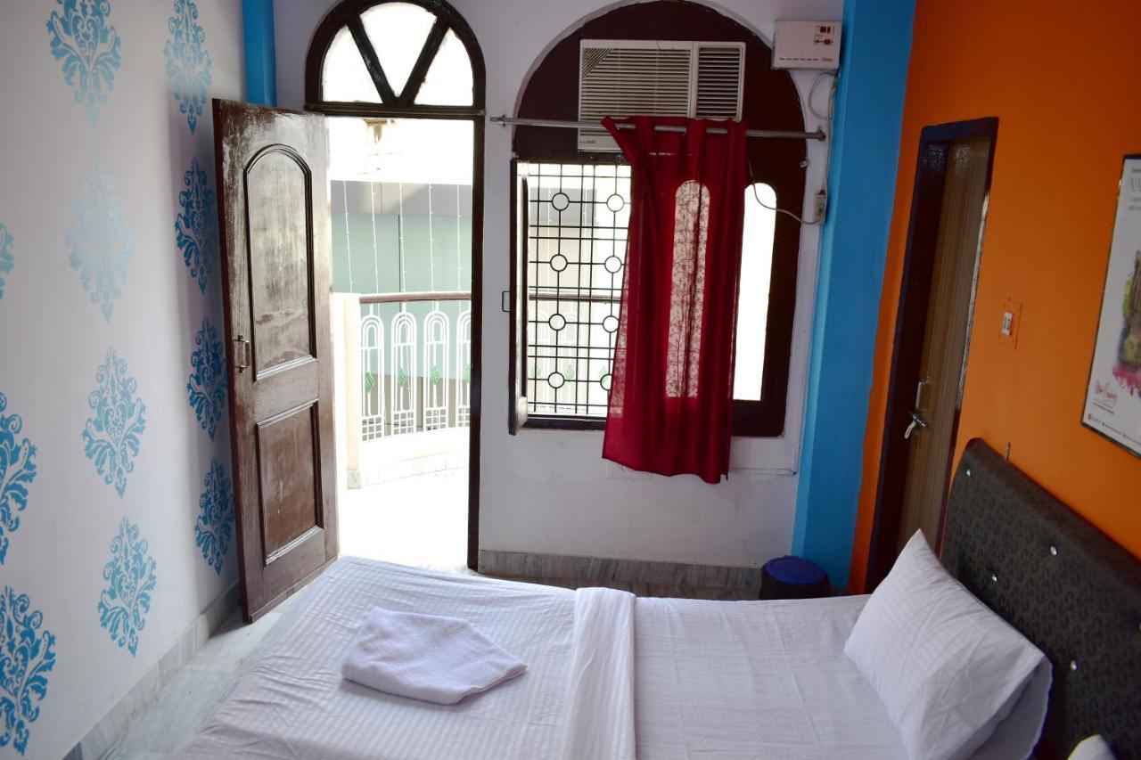 Sandhya Near Ganga River Guest house *